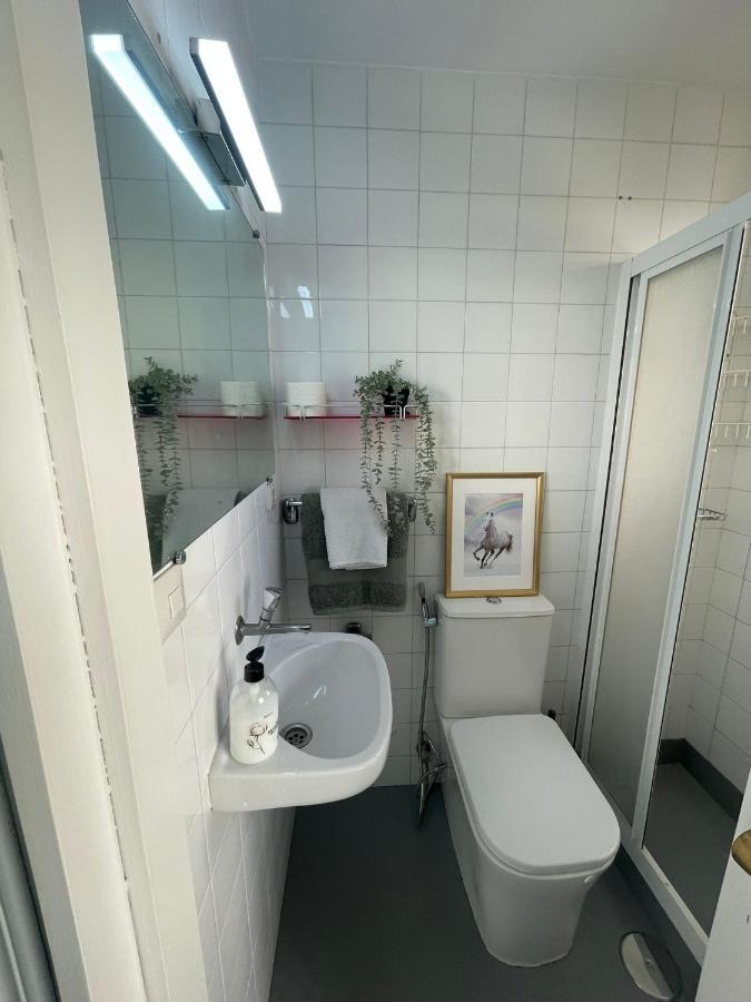 Gay Hostel Торремолинос Экстерьер фото