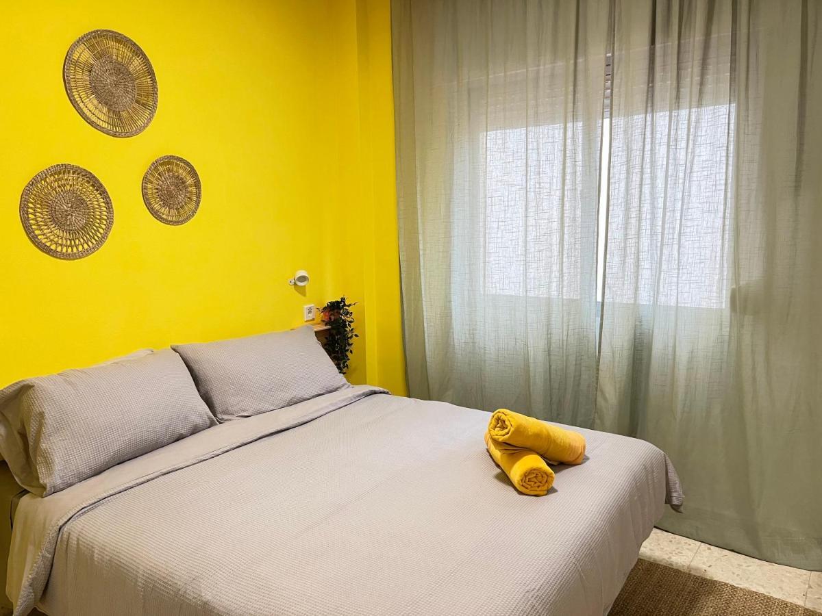 Gay Hostel Торремолинос Экстерьер фото