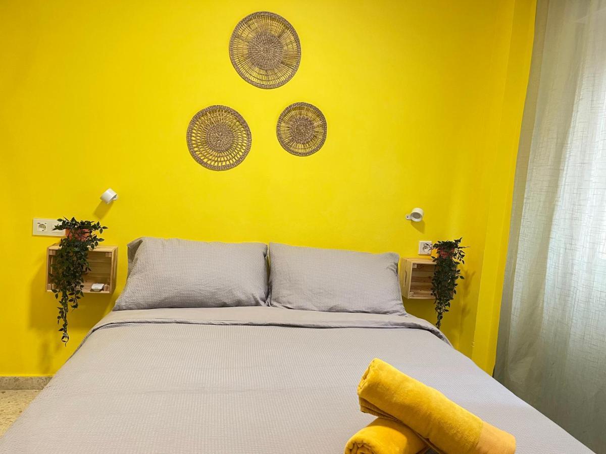 Gay Hostel Торремолинос Экстерьер фото
